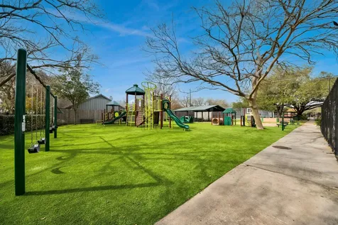 1307 Blue Willow Drive Houston TX 77042