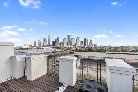 1708 Dart Street Houston TX 77007