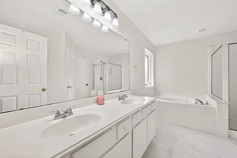 7219 Meadow Mist Court Houston TX 77041