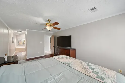 19507 Gamble Oak Drive Humble TX 77346