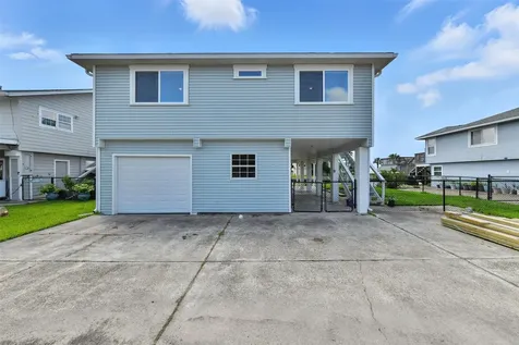 1127 Redfish Street Bayou Vista TX 77563