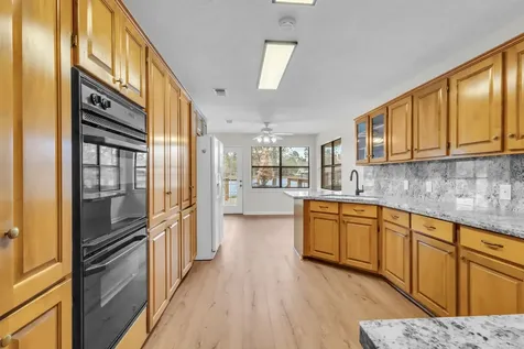 743 Sherwood Forest Drive Ivanhoe TX 75979