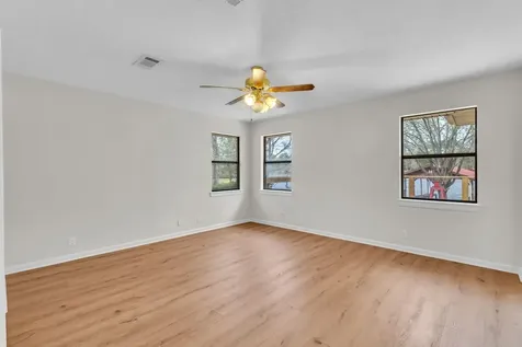 743 Sherwood Forest Drive Ivanhoe TX 75979