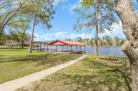 743 Sherwood Forest Drive Ivanhoe TX 75979