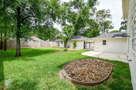 707 Thistlewood Drive Houston TX 77079