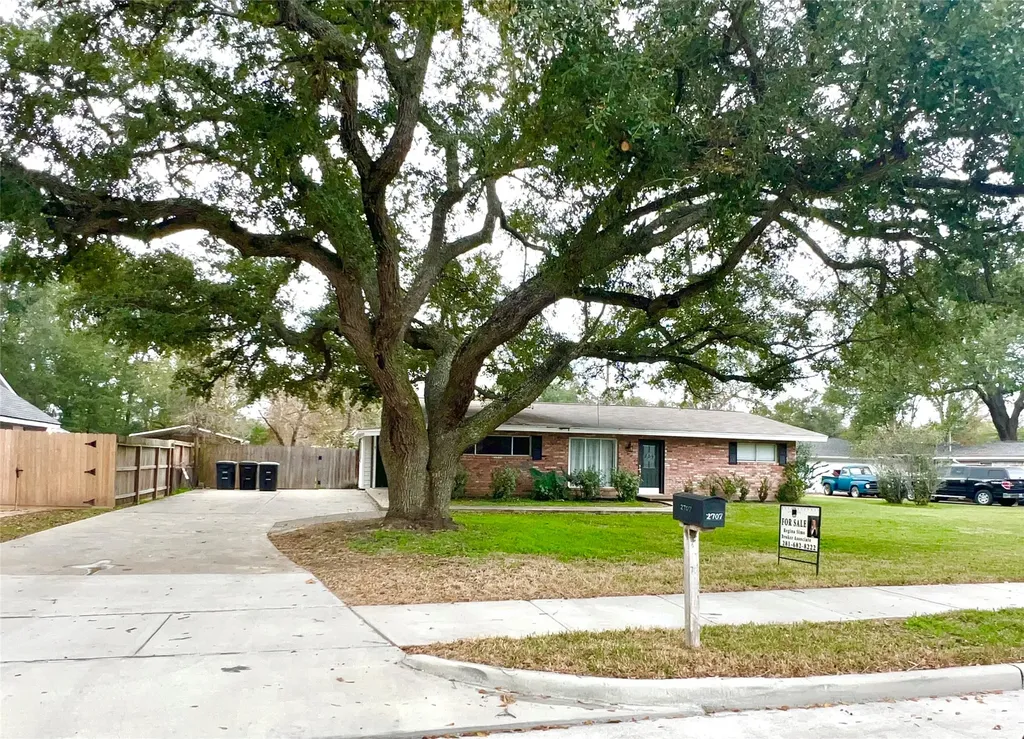 2707 Fortuna Drive Katy TX 77493
