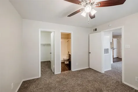 2809 W William Cannon Drive E107 Austin TX 78745