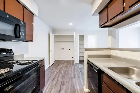 2809 W William Cannon Drive E107 Austin TX 78745