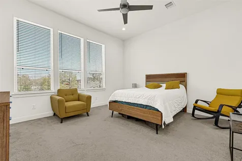 4843 Broom Street Houston TX 77091
