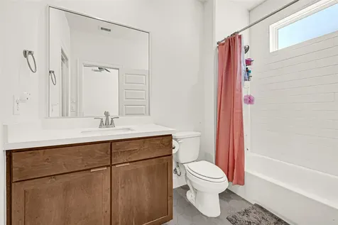 4843 Broom Street Houston TX 77091