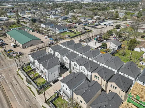 4843 Broom Street Houston TX 77091