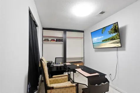 5001 Texas Avenue La Marque TX 77568