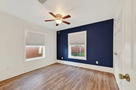 4520 Sharon Street Houston TX 77020