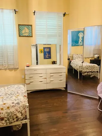 2801 Ave Q 1/2 Galveston TX 77550