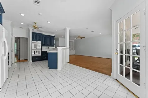 29 Berry Blossom Drive The Woodlands TX 77380