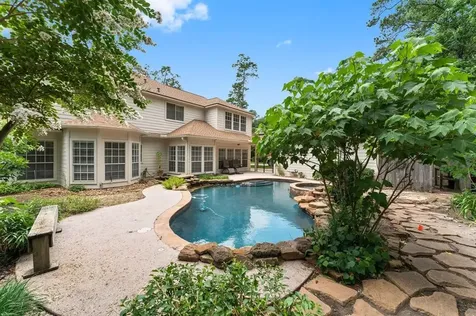 29 Berry Blossom Drive The Woodlands TX 77380