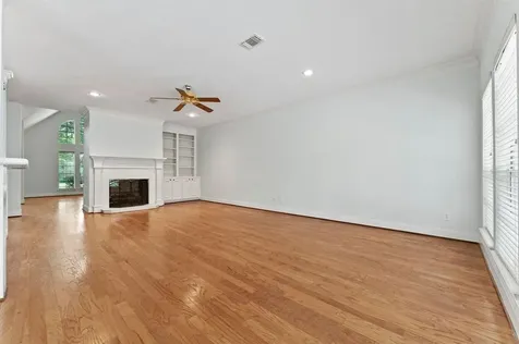 29 Berry Blossom Drive The Woodlands TX 77380