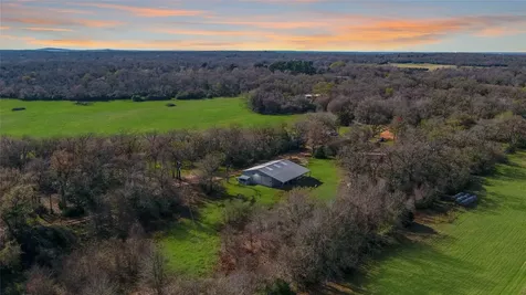 969 Private Road 7054 Gause TX 77857