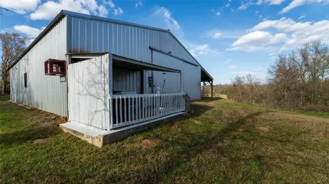 969 Private Road 7054 Gause TX 77857
