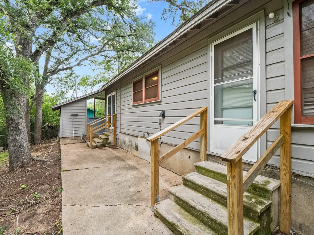 6208 Walnut Hills Drive Austin TX 78723