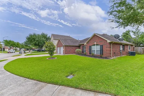10510 Eagle Rock Court La Porte TX 77571