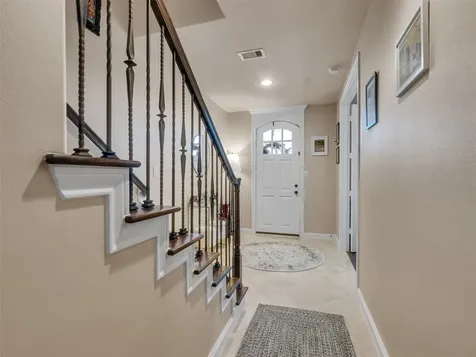 1877 Dart Street Houston TX 77007