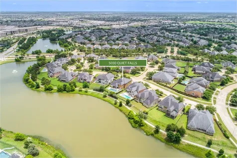 5030 Quiet Falls Lane Fulshear TX 77441
