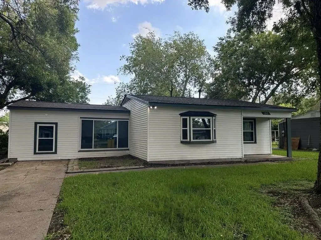 1910 Little Street La Marque TX 77568