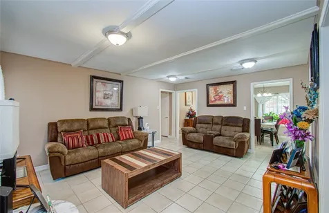 930 Centerwood Drive Houston TX 77013