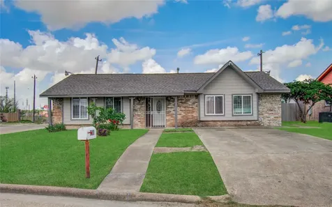 930 Centerwood Drive Houston TX 77013