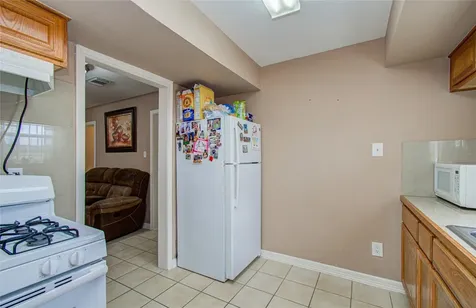 930 Centerwood Drive Houston TX 77013
