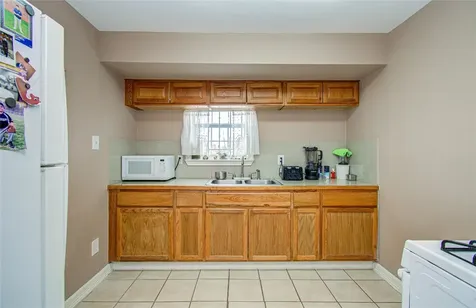 930 Centerwood Drive Houston TX 77013