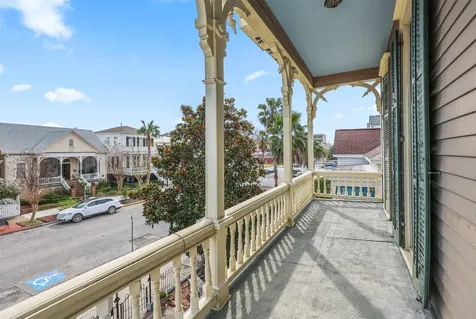 1712 Winnie Street Galveston TX 77550