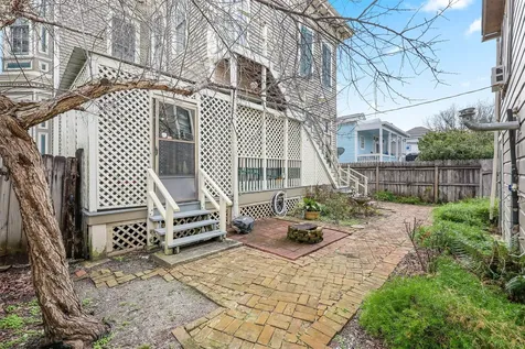 1712 Winnie Street Galveston TX 77550