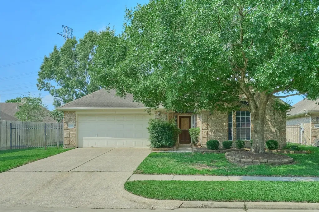 12318 Georgetown Park Court Houston TX 77058