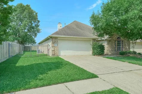12318 Georgetown Park Court Houston TX 77058