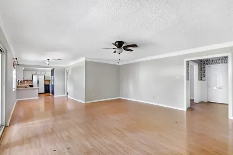 1015 Stevens Avenue Conroe TX 77301