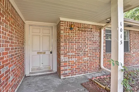 1015 Stevens Avenue Conroe TX 77301