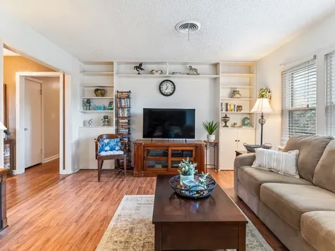 910 6th Street Bay City TX 77414