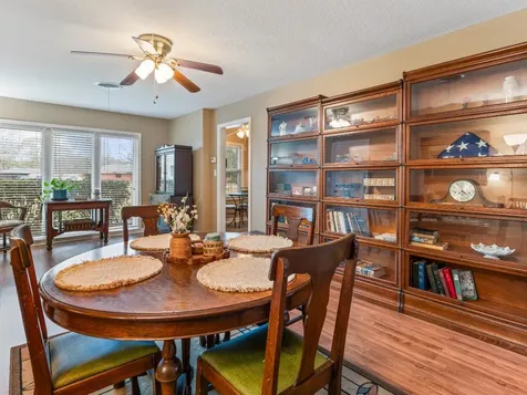 910 6th Street Bay City TX 77414