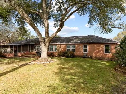 910 6th Street Bay City TX 77414