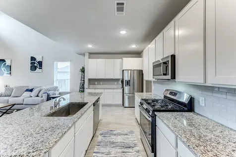 105 Highland Heights Way Waller TX 77484