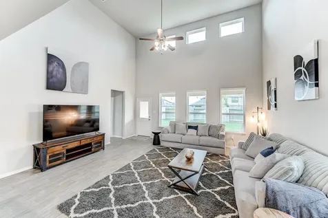 105 Highland Heights Way Waller TX 77484