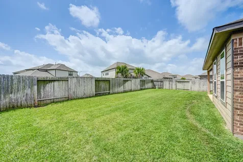 105 Highland Heights Way Waller TX 77484