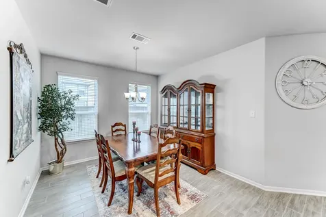 105 Highland Heights Way Waller TX 77484