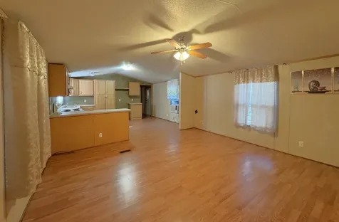 403 N Pitzer Street Colmesneil TX 75938