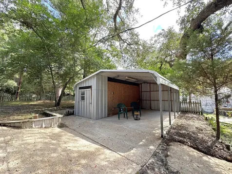 403 N Pitzer Street Colmesneil TX 75938