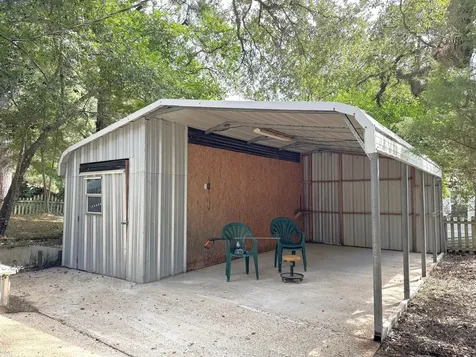 403 N Pitzer Street Colmesneil TX 75938