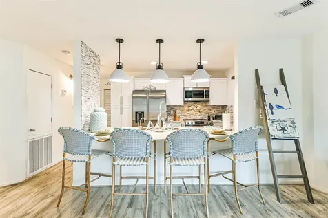 7312 Seawall Boulevard 217 Galveston TX 77551