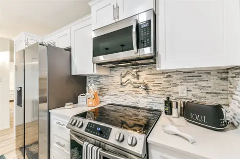7312 Seawall Boulevard 217 Galveston TX 77551